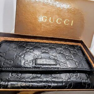 Gucci Guccissima Embossed Monogram Soft Leather Clutch/Long Multi- Wallet- Black